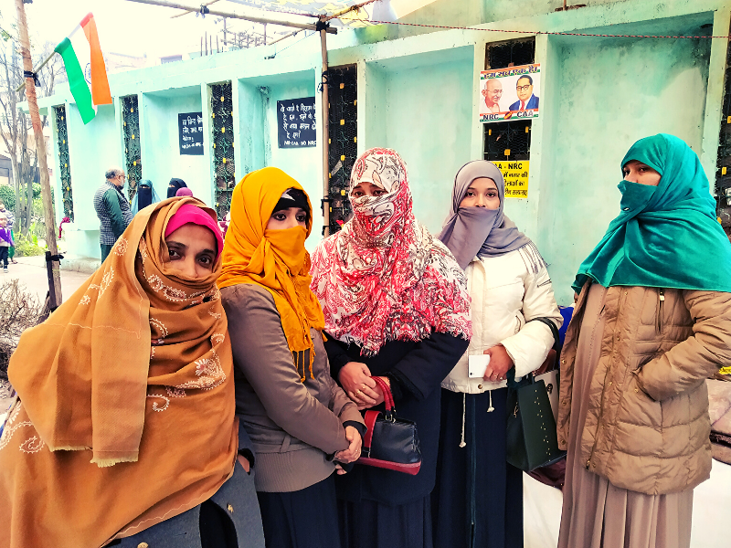 कानपुर का शाहीन बाग: ‘महिलाएं फ्यूचर पैदा कर रही हैं मुल्क का, हमारे बच्चों के भविष्य का सवाल है ये’