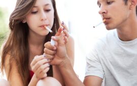 इससे कम उम्र के नौजवान अब सिगरेट के छल्ले नहीं उड़ा सकते, मोदी सरकार ला रही अधिनियम